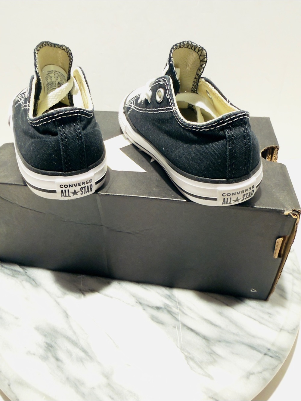 Converse Chuck Taylor All Star Black Low Top Infant Size 9 New In Box - Picture 4 of 7